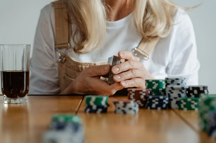 Tips to Keep You from Becoming a Problem Gambler