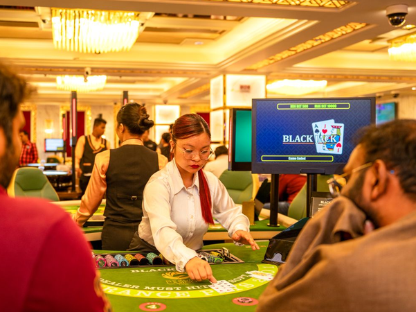 How Casino Loyalty Programs Are Evolving Beyond Traditional Reward Systems